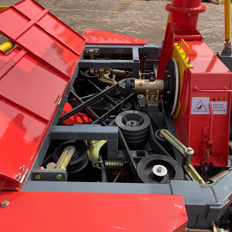 قابل اعتماد مستحکم کارکردگی 4Qx-2400 پائیدار ساخت اعلیٰ کام کی کارکردگی فارم کے لیے نصب شدہ چارہ سائلیج ہارویسٹر